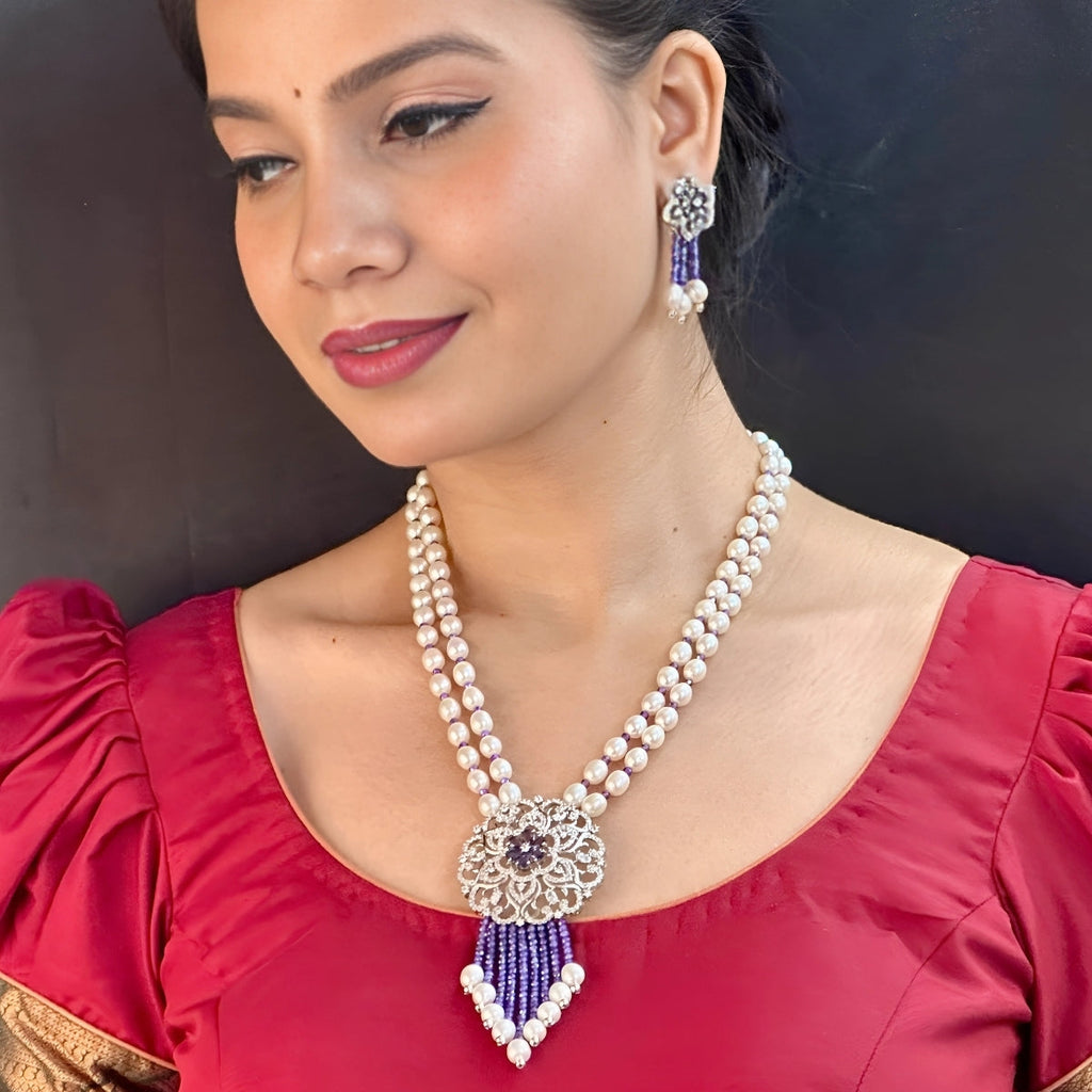 J Pearls Krivi Pearl Set