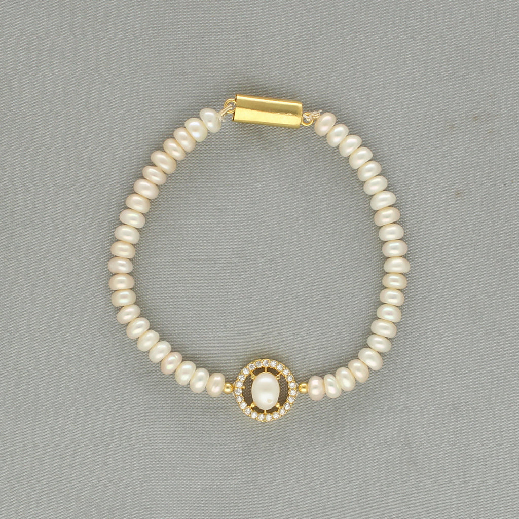 J Pearls Jyra Pearl Bracelet - Distacart