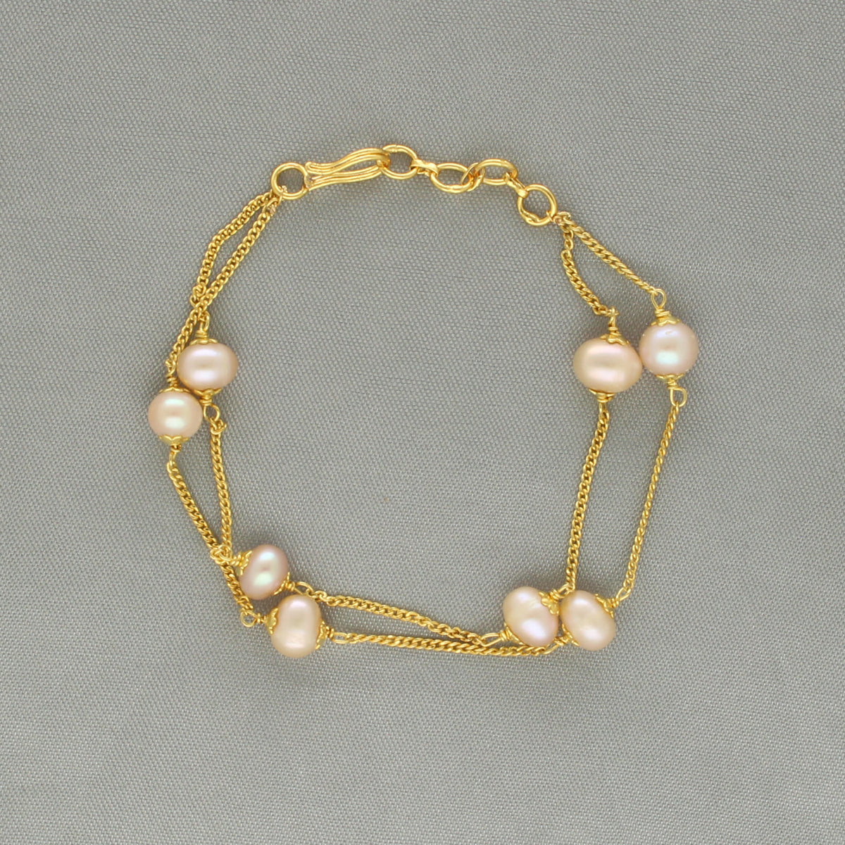 J Pearls Jeeval Pearl Bracelet - Distacart