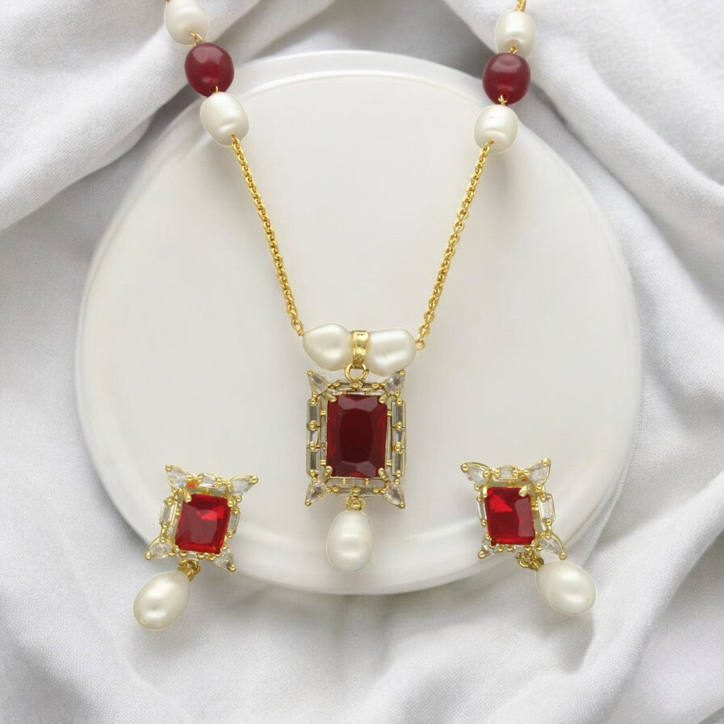 J Pearls Elysia Pearl Pendant Set