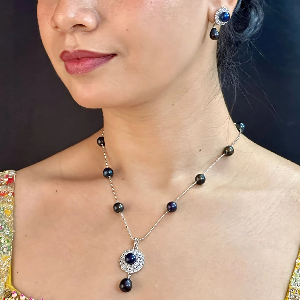 J Pearls Myla Pearl Pendant Set