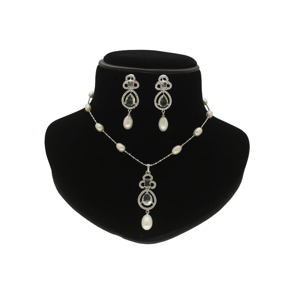 J Pearls Brielle Pearl Pendant Set