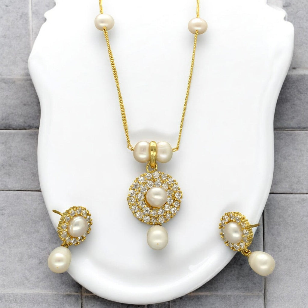 J Pearls Clara Pearl Pendant Set