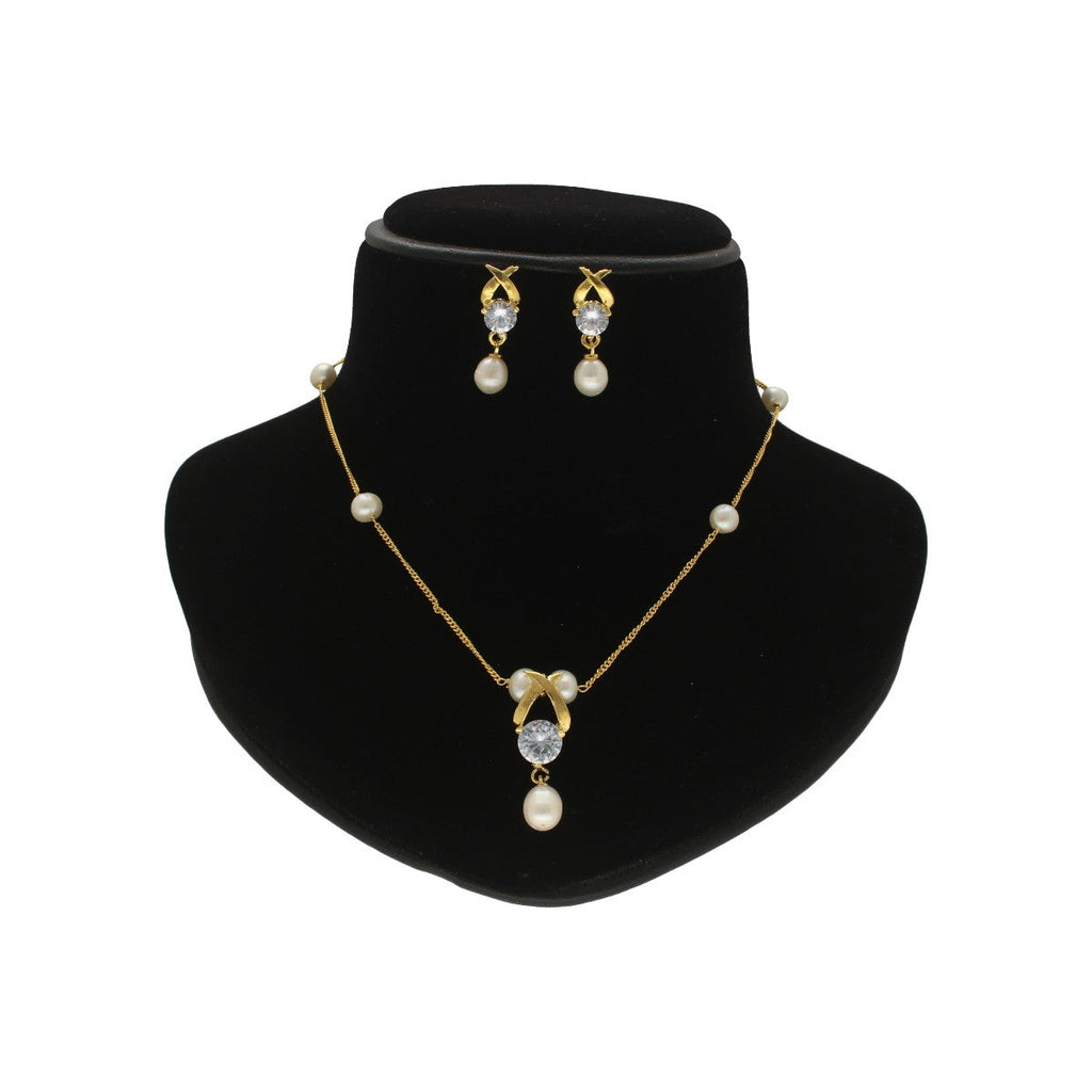 J Pearls Eira Pearl Pendant Set