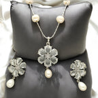 J Pearls Roye Pearl Pendant Set