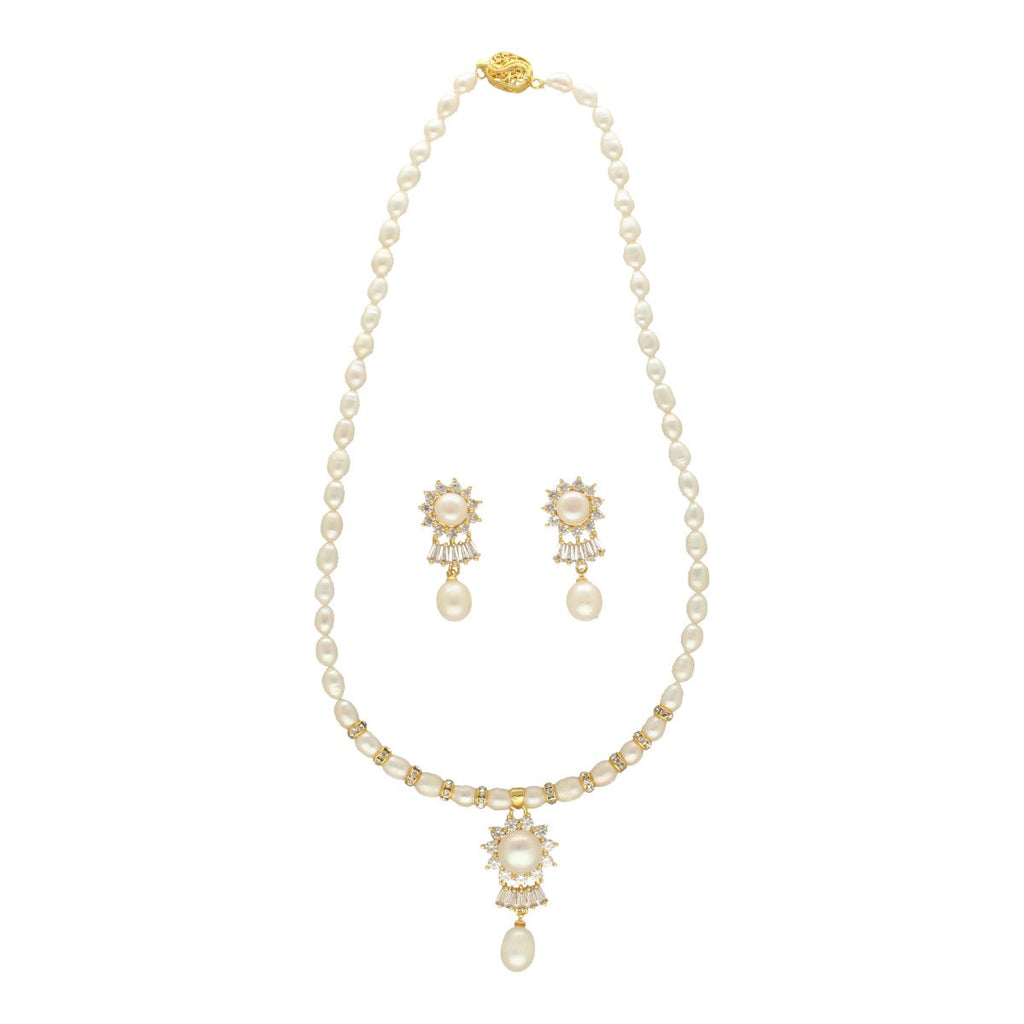 J Pearls Klara Pearl Set