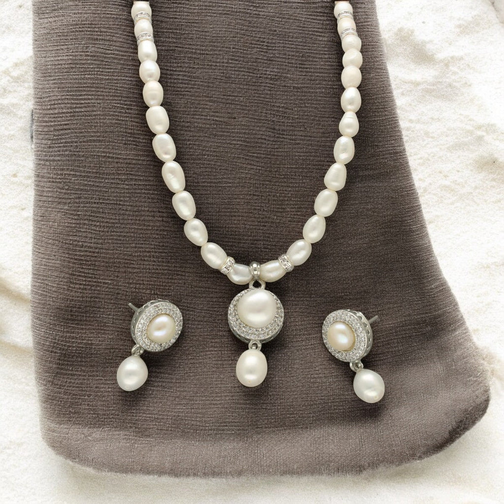 J Pearls Brielle Pearl Set