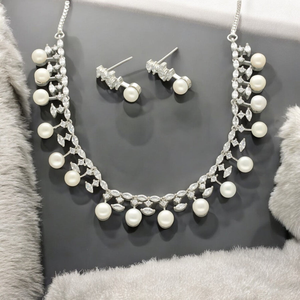 J Pearls Divin Pearl Set
