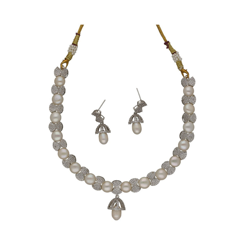 J Pearls Majestic Pearl Necklace Set