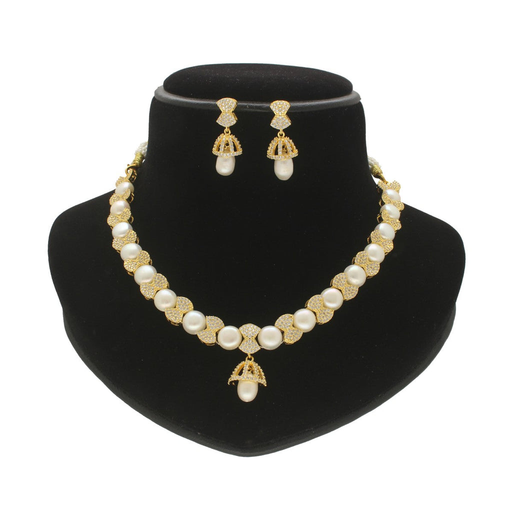 J Pearls Shine Pearl Necklace Set