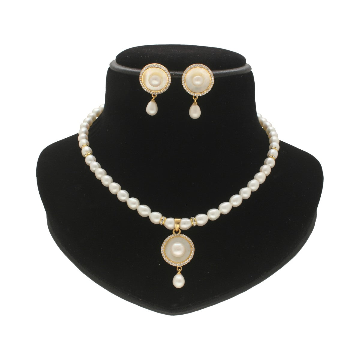 J Pearls Shimmering Pearl Necklace Set