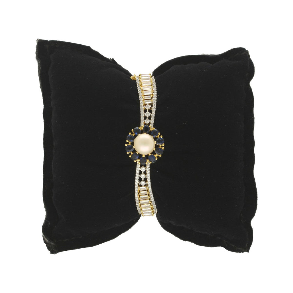 J Pearls Baroness Sparkle Pearl Bracelet - Distacart