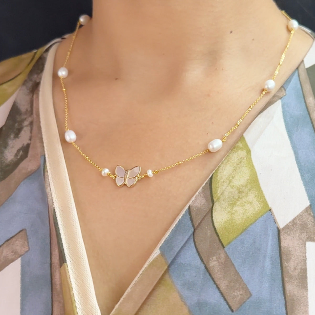 J Pearls ButterFly Pearl Pendant Set