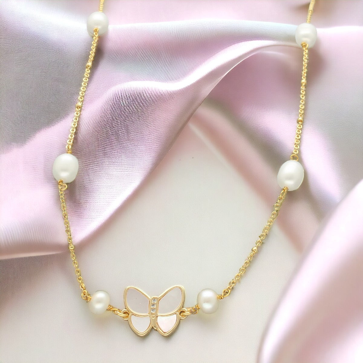 J Pearls ButterFly Pearl Pendant Set