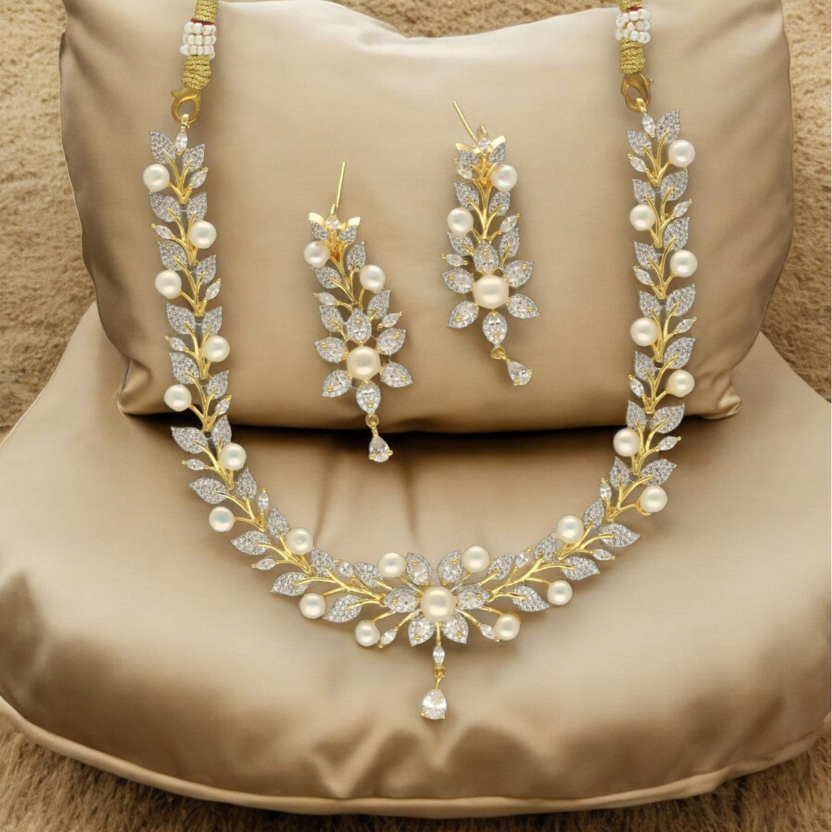 J Pearls Majesty Aurora Pearl Set