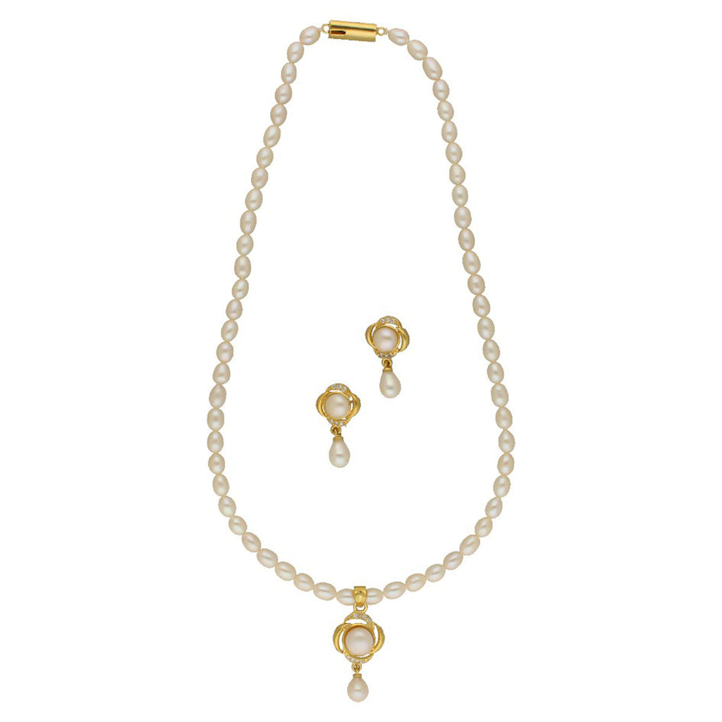 J Pearls Gleaming Pearl Necklace Set