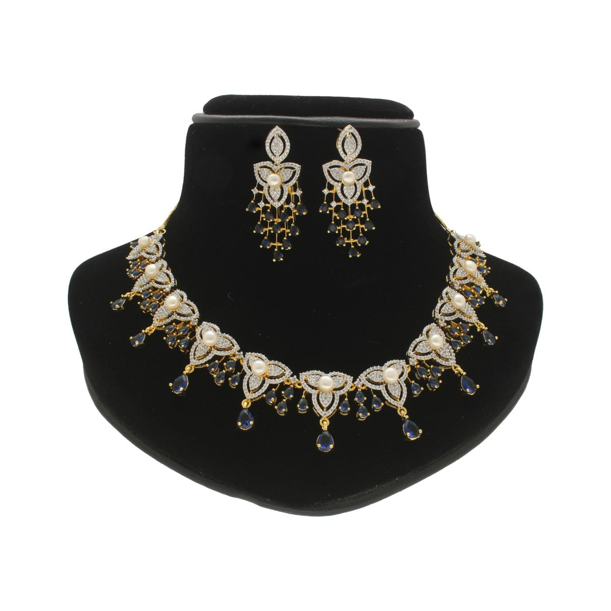 J Pearls Luxurious Pearl Necklace Set