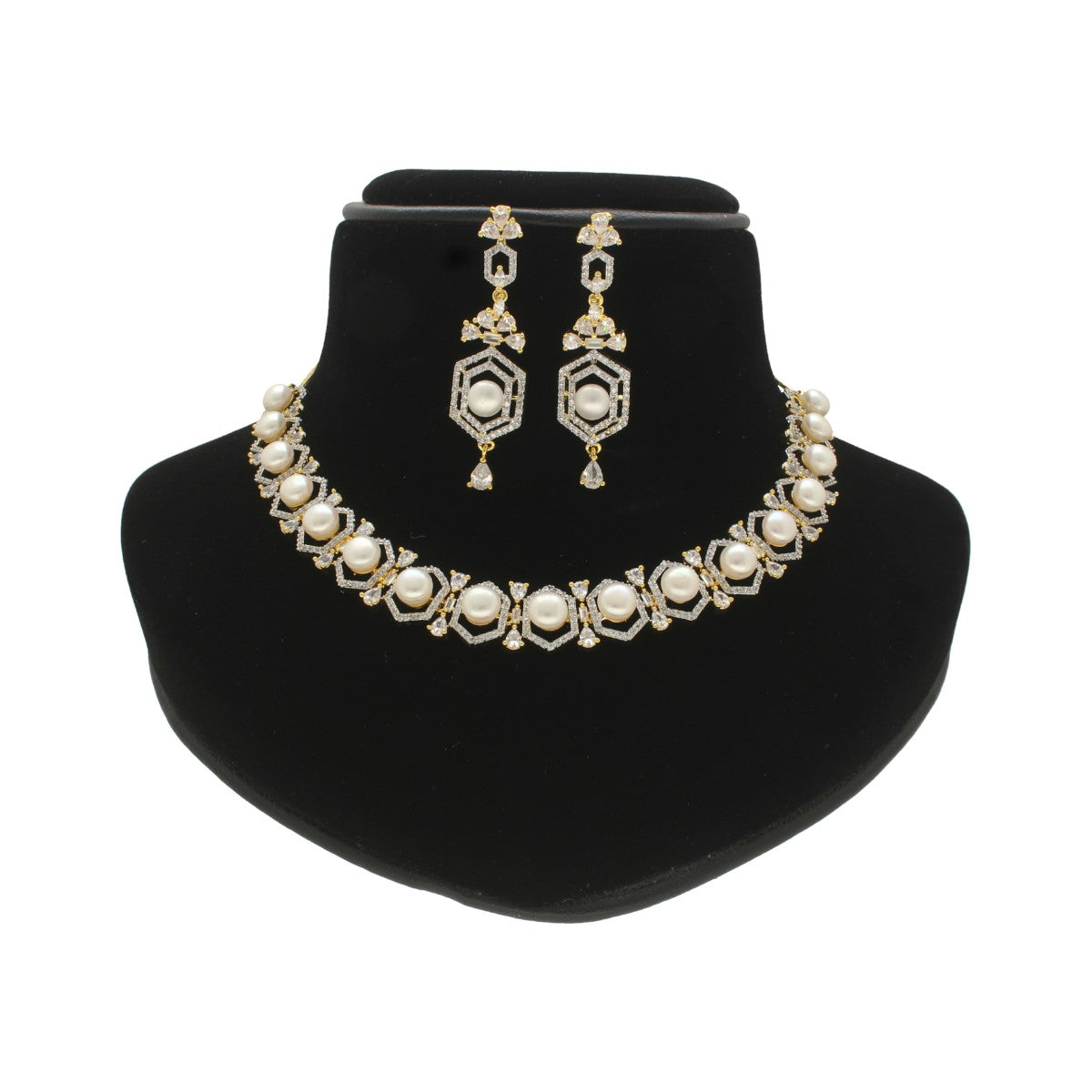 J Pearls Majestic Pearl Necklace Set