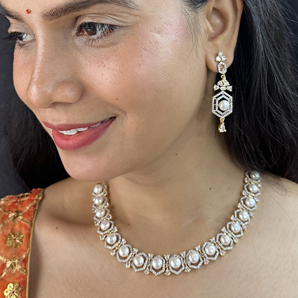 J Pearls Majestic Pearl Necklace Set