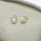 J Pearls Pearl Duck Earrings - Distacart