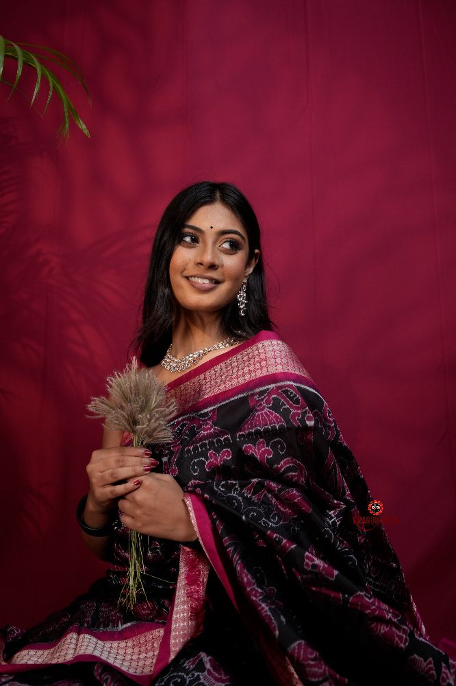 khanduapata Pink & Black Floral Design Silk Saree For Women - Distacart