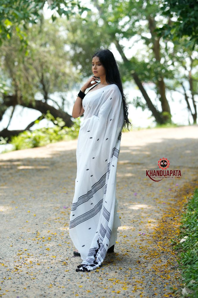 khanduapata White & Black Leaf Pattern Cotton Saree For Women - Distacart