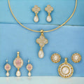 J Pearls Vintage Pendant Hamper