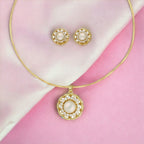 J Pearls Vintage Pendant Hamper