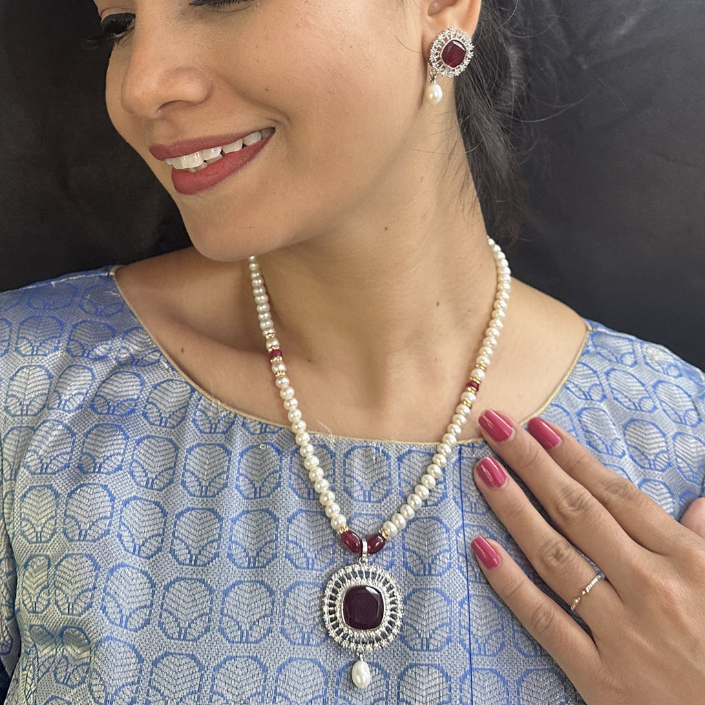 J Pearls Starlit Splendor Pearl Necklace Set