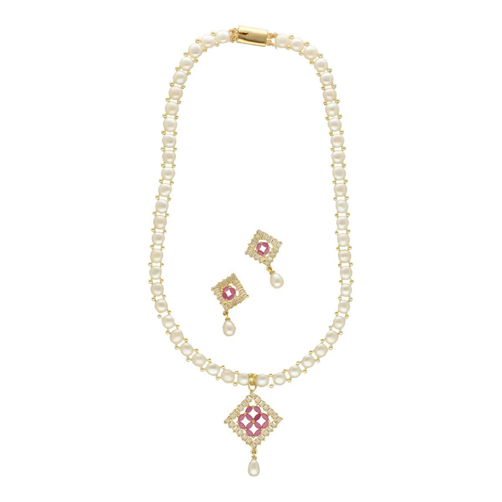 J Pearls Tanvi Pearl Necklace Set
