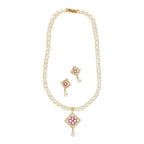 J Pearls Tanvi Pearl Necklace Set