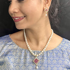 J Pearls Tanvi Pearl Necklace Set