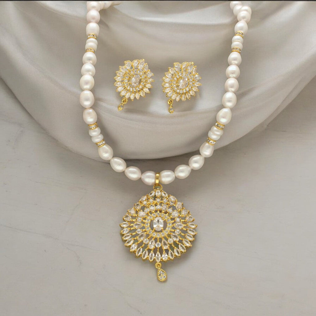 J Pearls Quasar Mystique Pearl Necklace Set