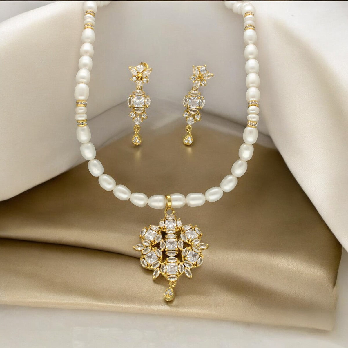 J Pearls Meena Pearl Necklace Set