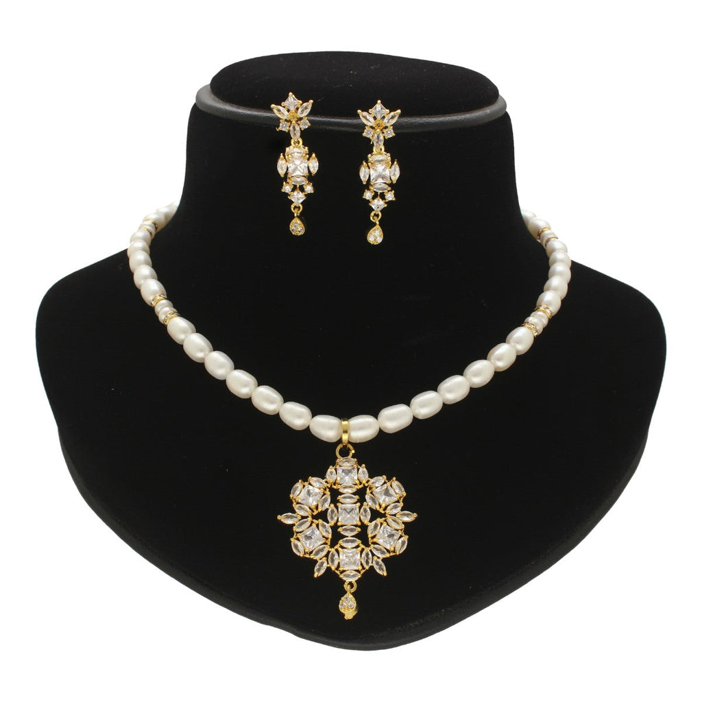 J Pearls Meena Pearl Necklace Set
