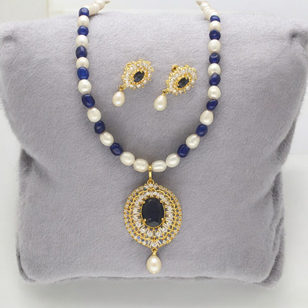 J Pearls Nivan Pearl Necklace Set