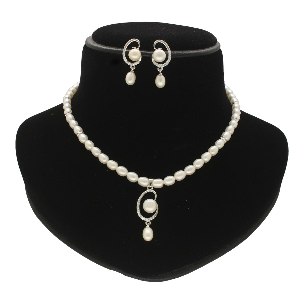 J Pearls Uma Pearl Necklace Set