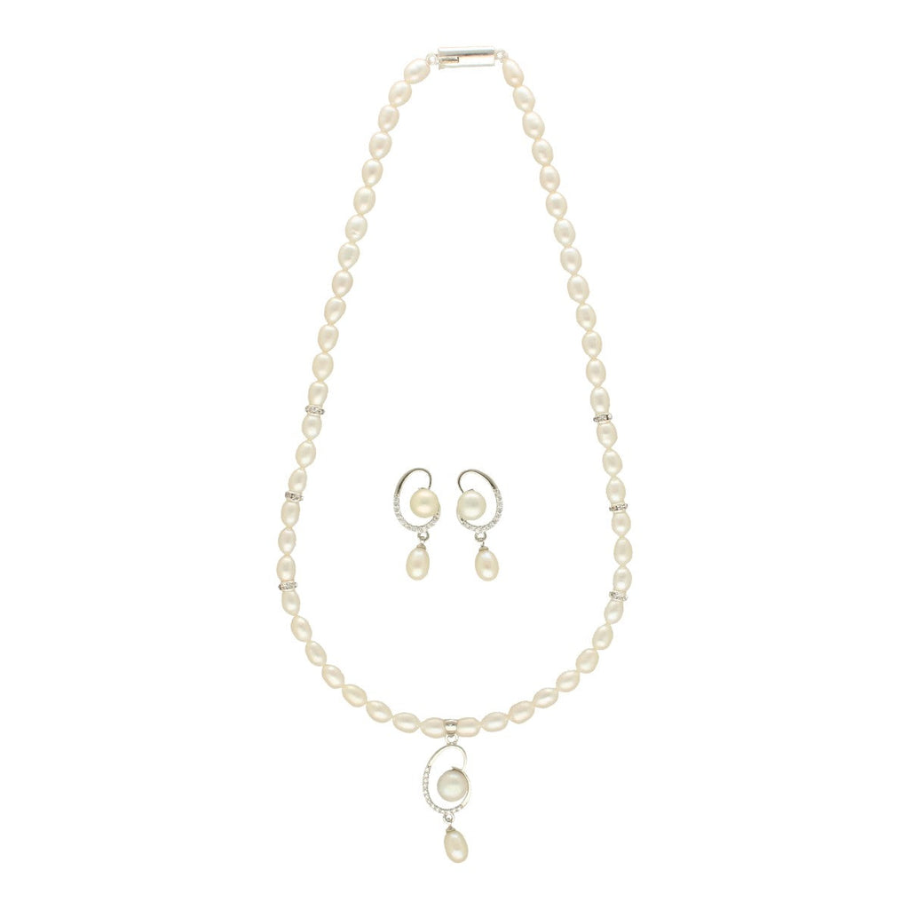 J Pearls Uma Pearl Necklace Set