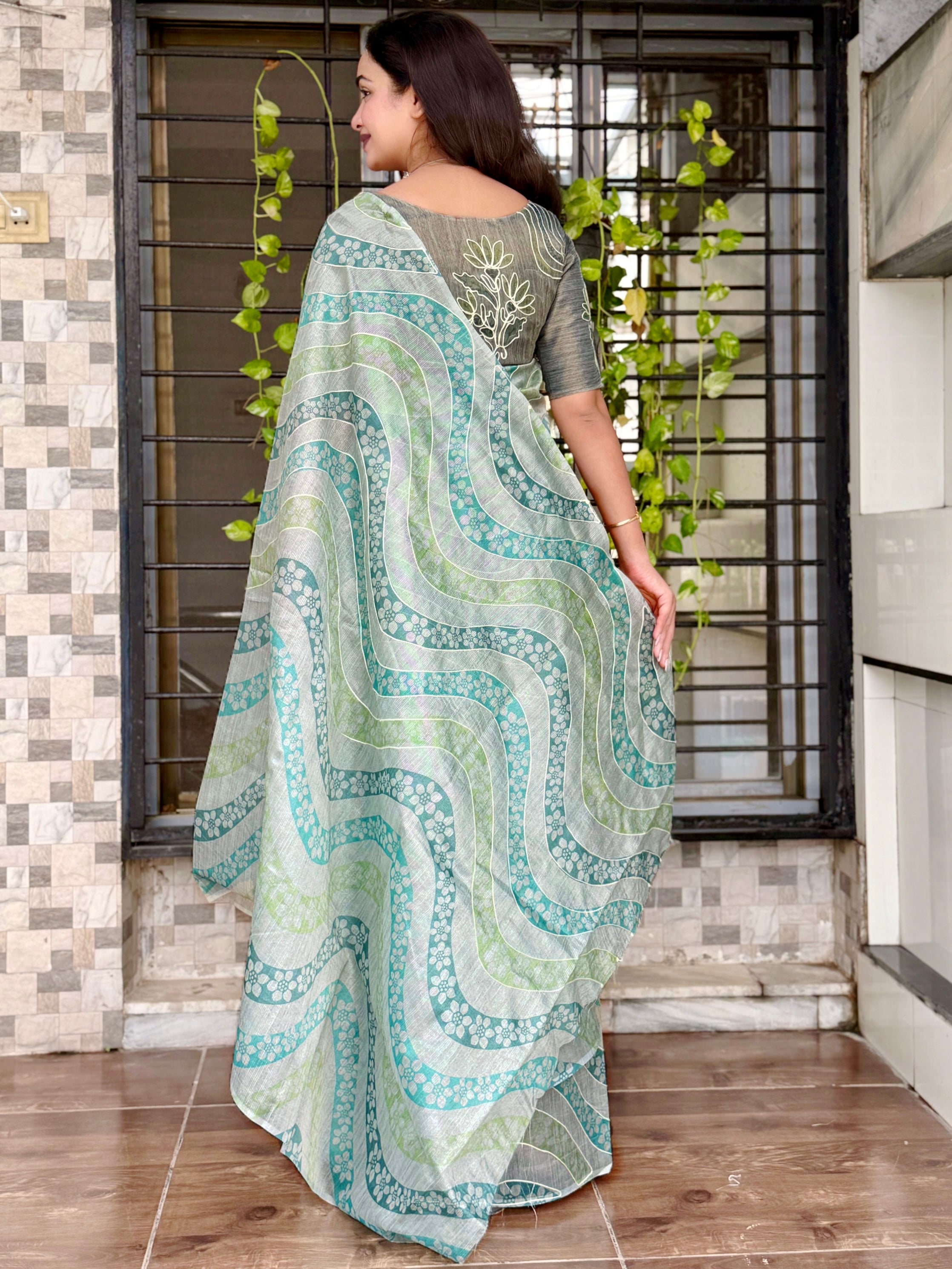 Evanik Designer Skyblue Printed With Thread Kantha Work Saree With Blouse - Distacart