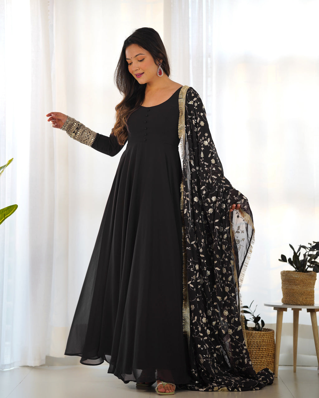 Lorenvalley Women Georgette Anarkali Gown Duppta Full Set With Pent Ready To Wear - Black