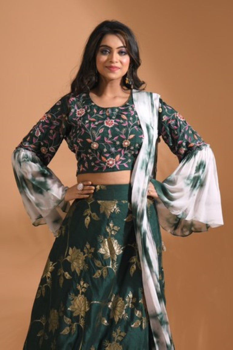 Morchari Crop Top With Tie & Dye Dupatta Hand Embroidery - Green