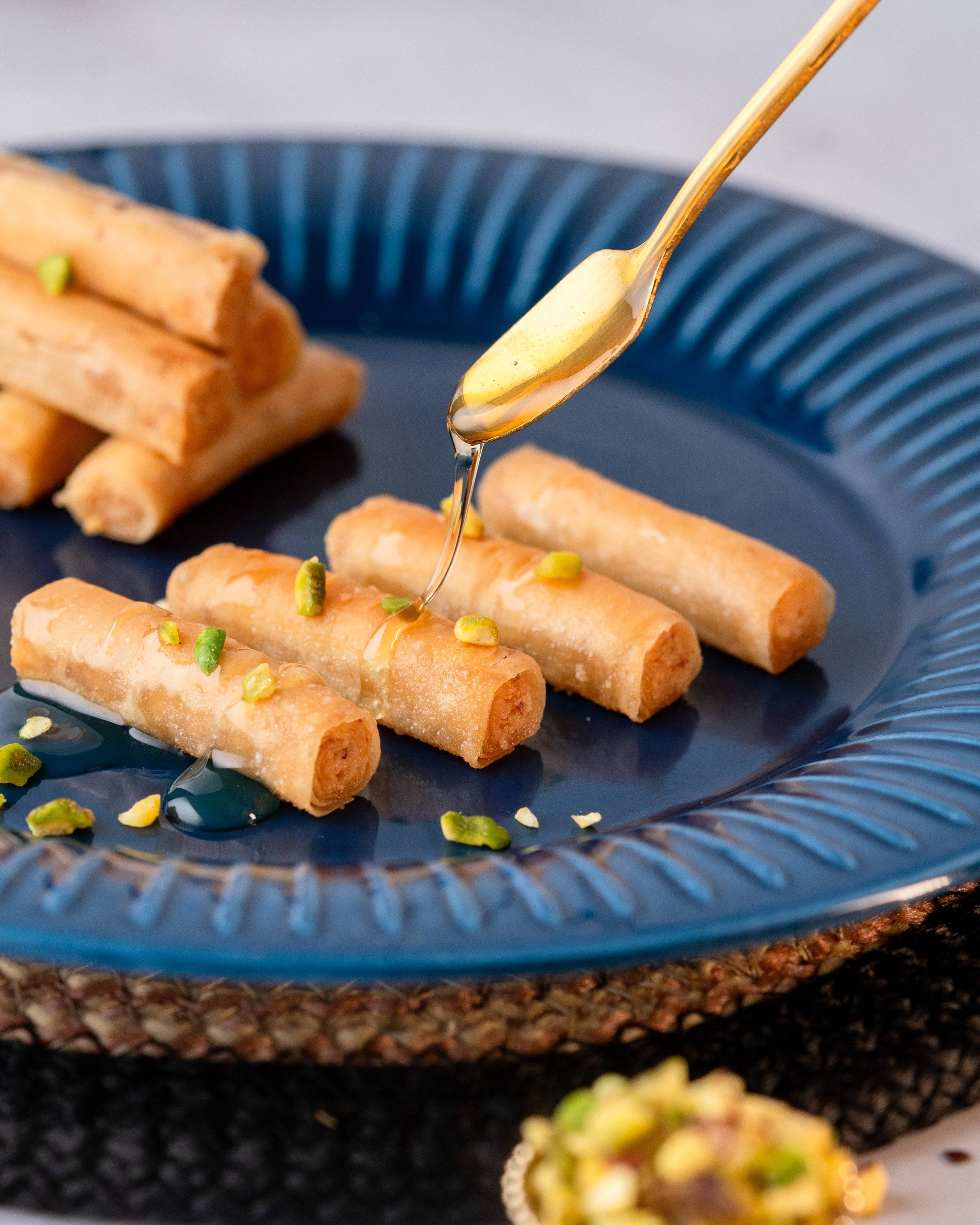 Gourmet Baklava Treasure Connoisseur Gift Box - Distacart