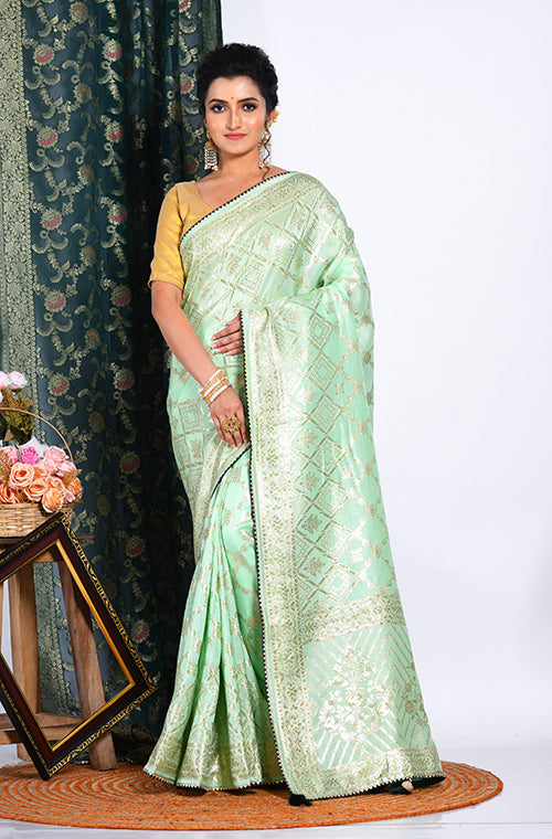 Morchari Pure Dola Silk Saree - Light Green