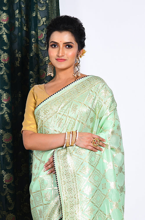 Morchari Pure Dola Silk Saree - Light Green