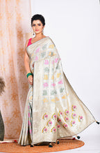 Morchari Pure Dola Silk Saree - Light Green