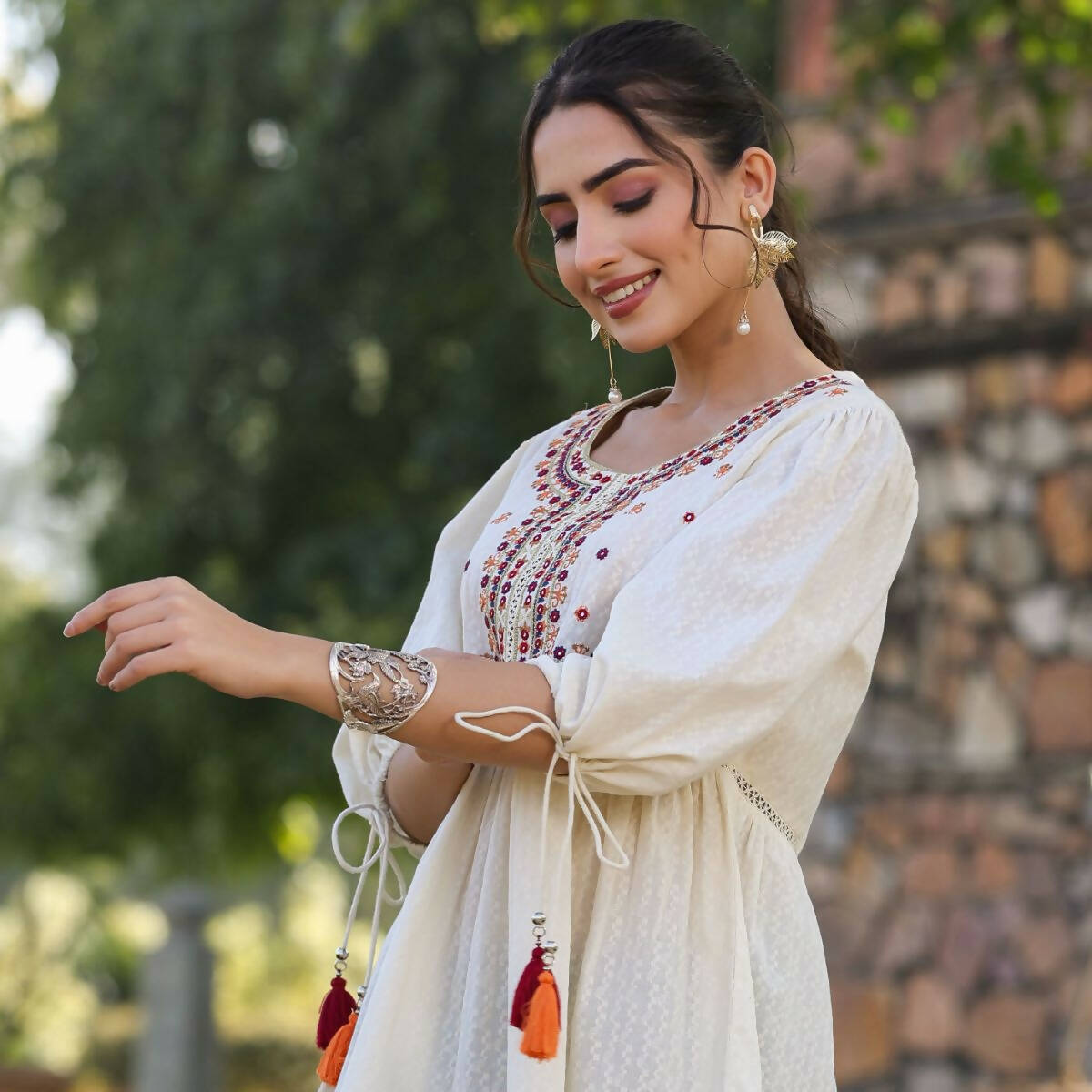 Juniper Women's Offwhite Cotton Solid With Embroidered Straight Tunic - Distacart
