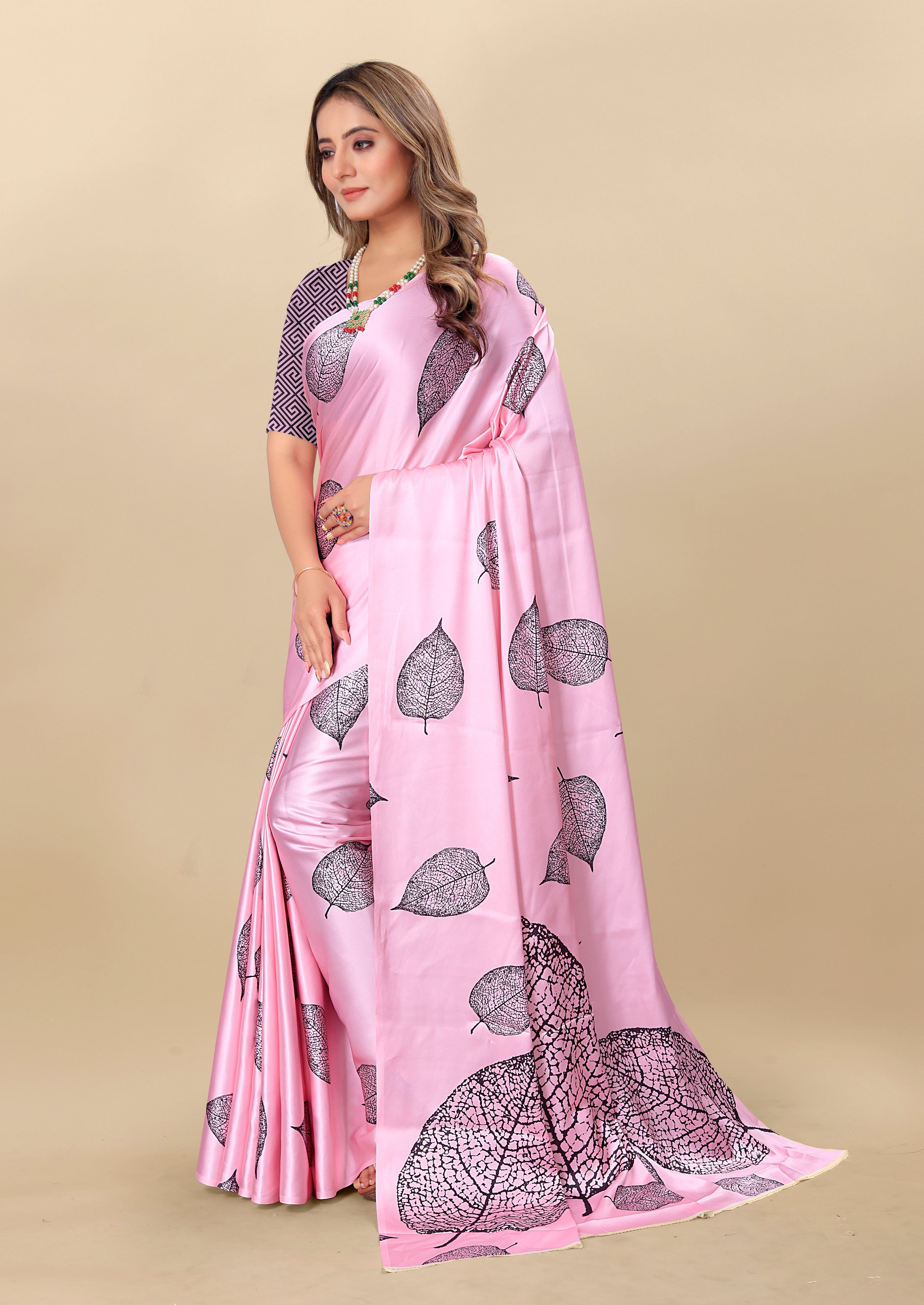 Vedant Vastram Digital Print Japan Satin Silk Party Wear Saree with Unstitched Blouse Piece - Pink