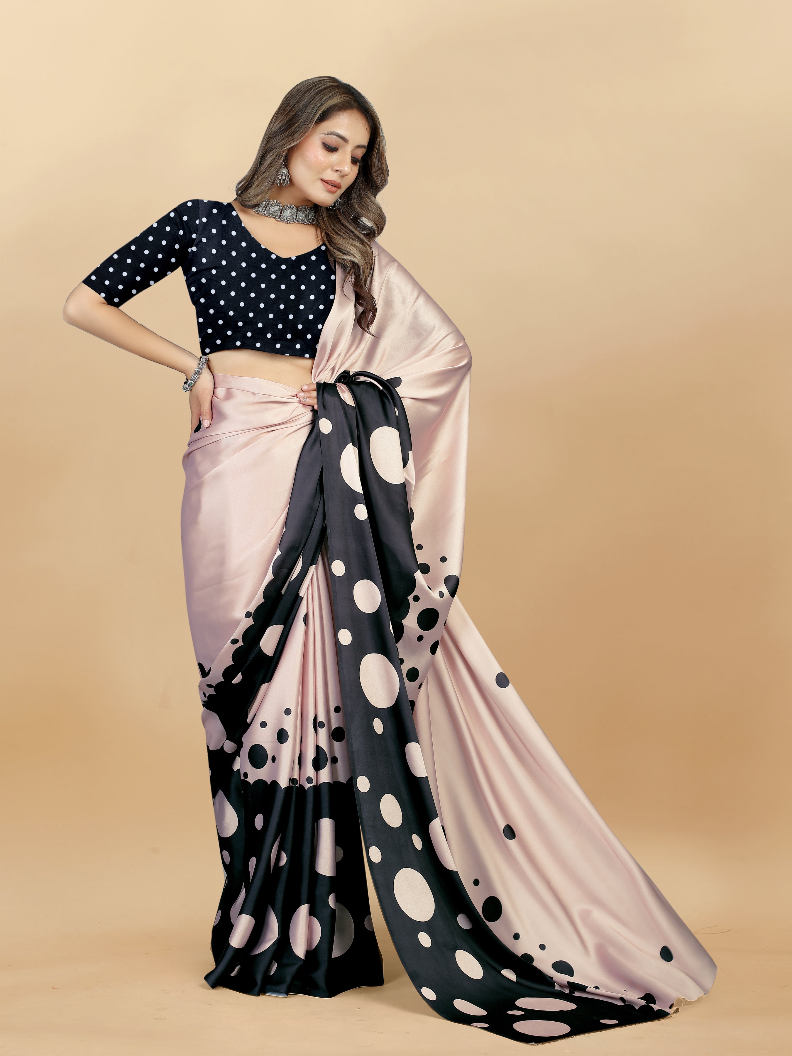 Vedant Vastram Digital Print Japan Satin Silk Party Wear Saree with Unstitched Blouse Piece - Black