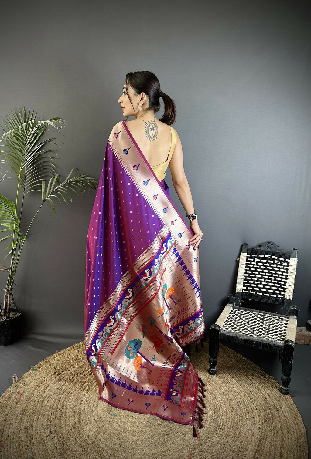 Joban Fashion Magenta Peacock & Floral Motifs Soft Lichi Silk Kanchipuram Saree - Distacart