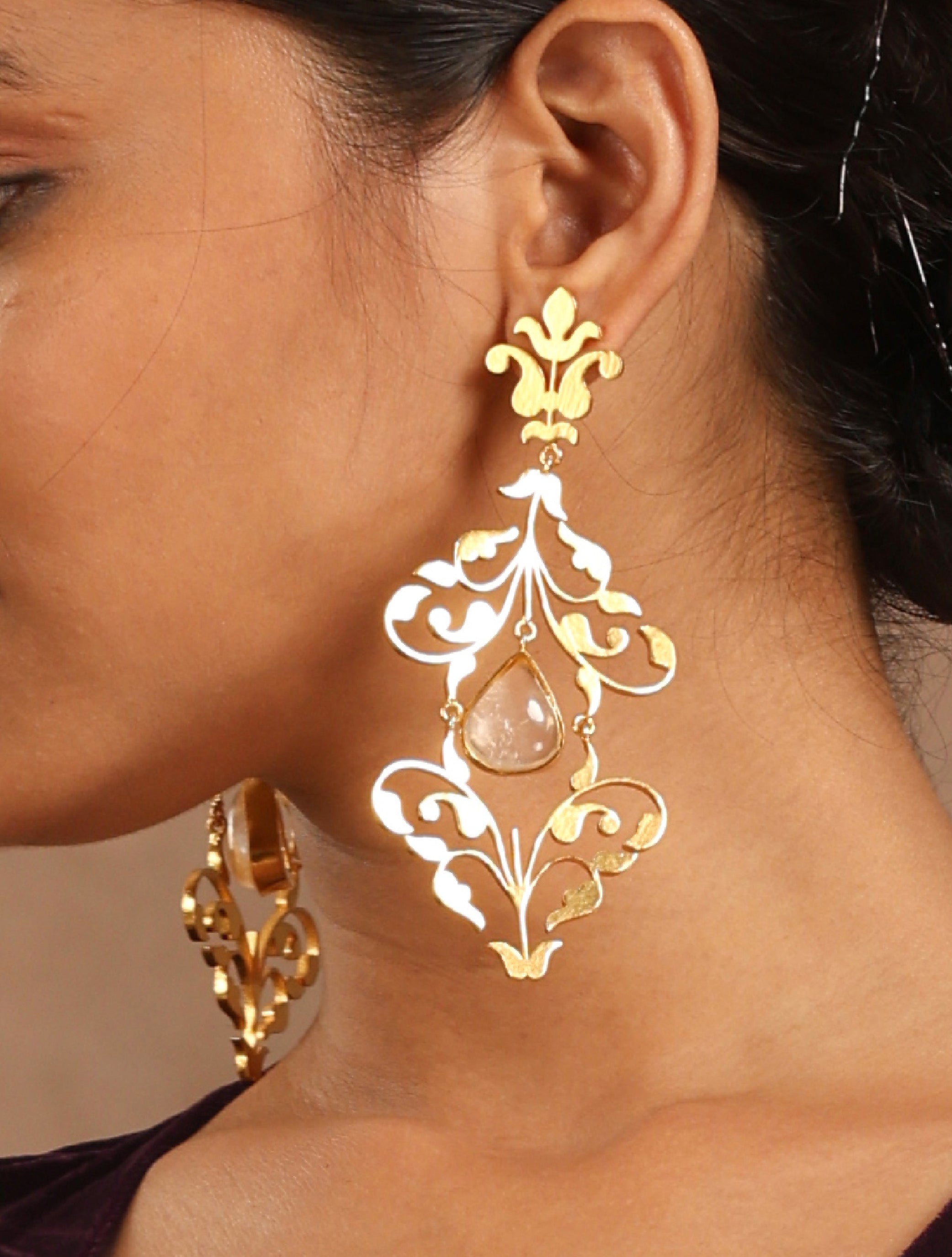 trueBrowns Gold-Polished Tear Drop Earrings - Distacart